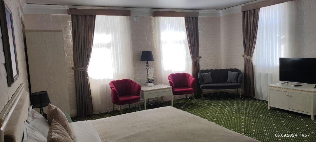 Bek Plus Hotel Takchilik Esterno foto