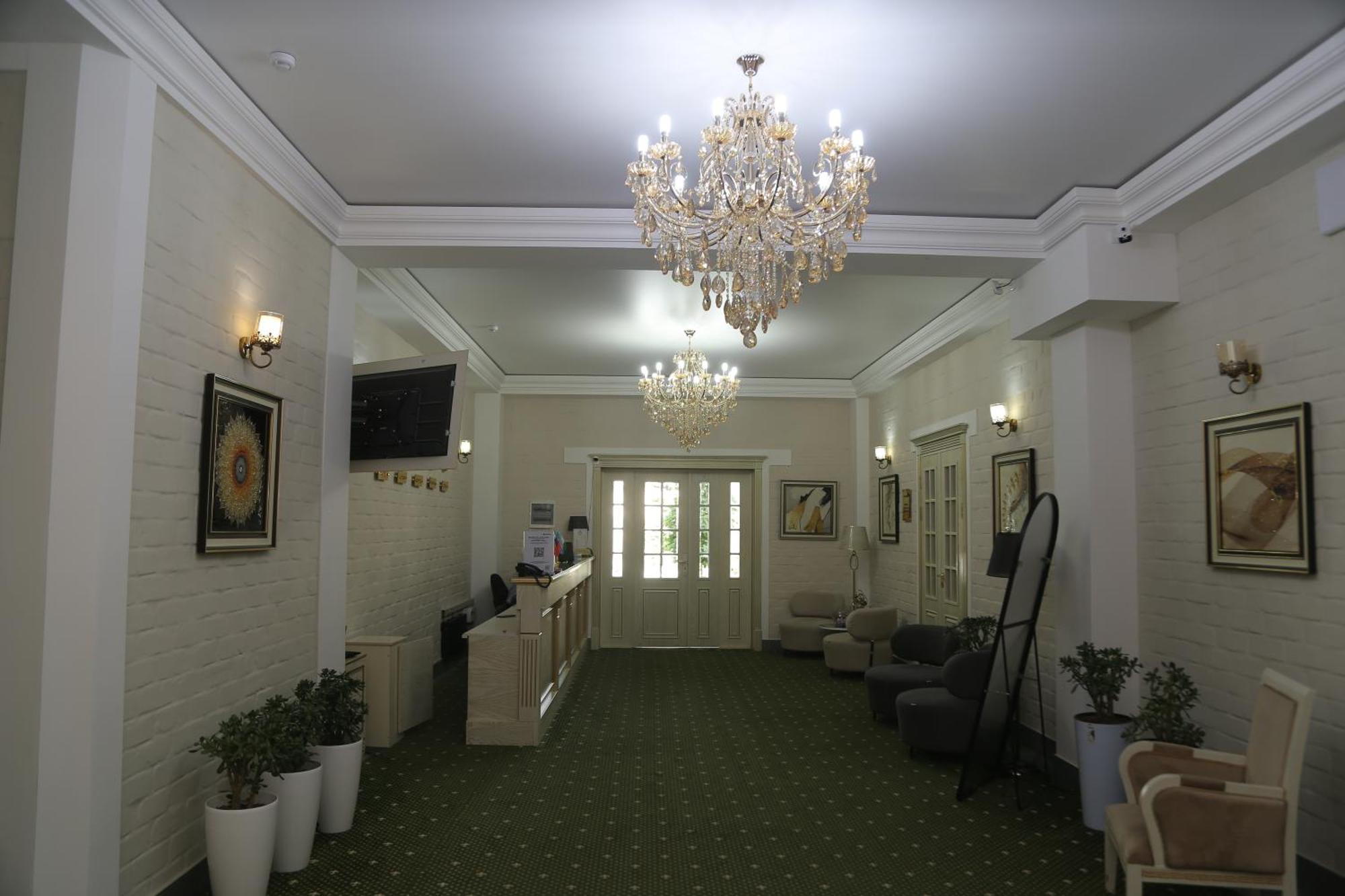Bek Plus Hotel Takchilik Esterno foto